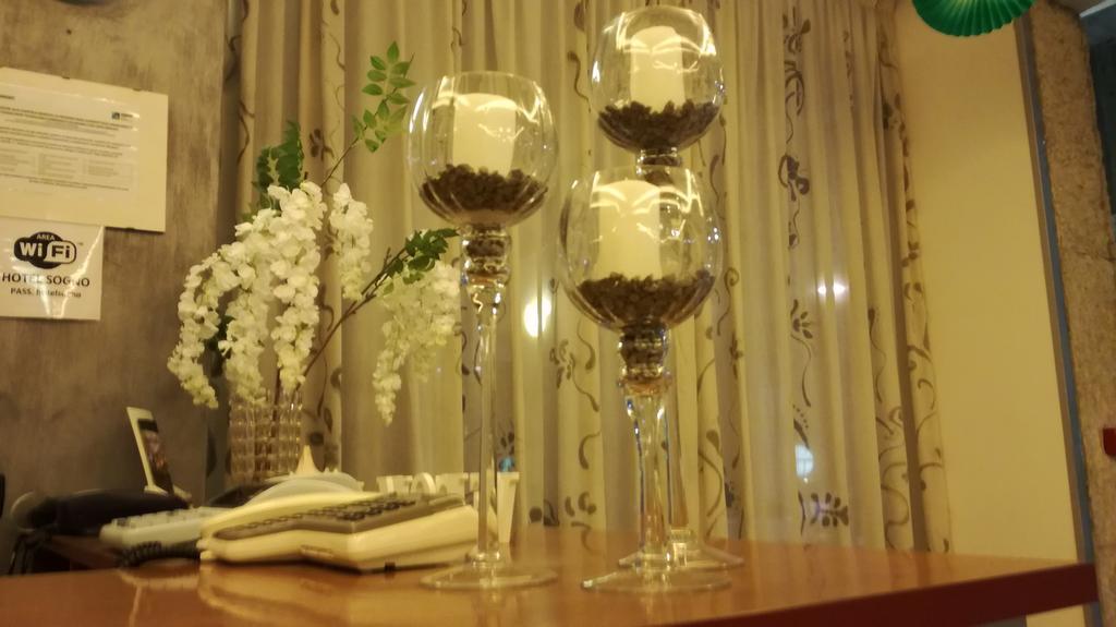 Hotel Sogno Чезенатико Екстериор снимка