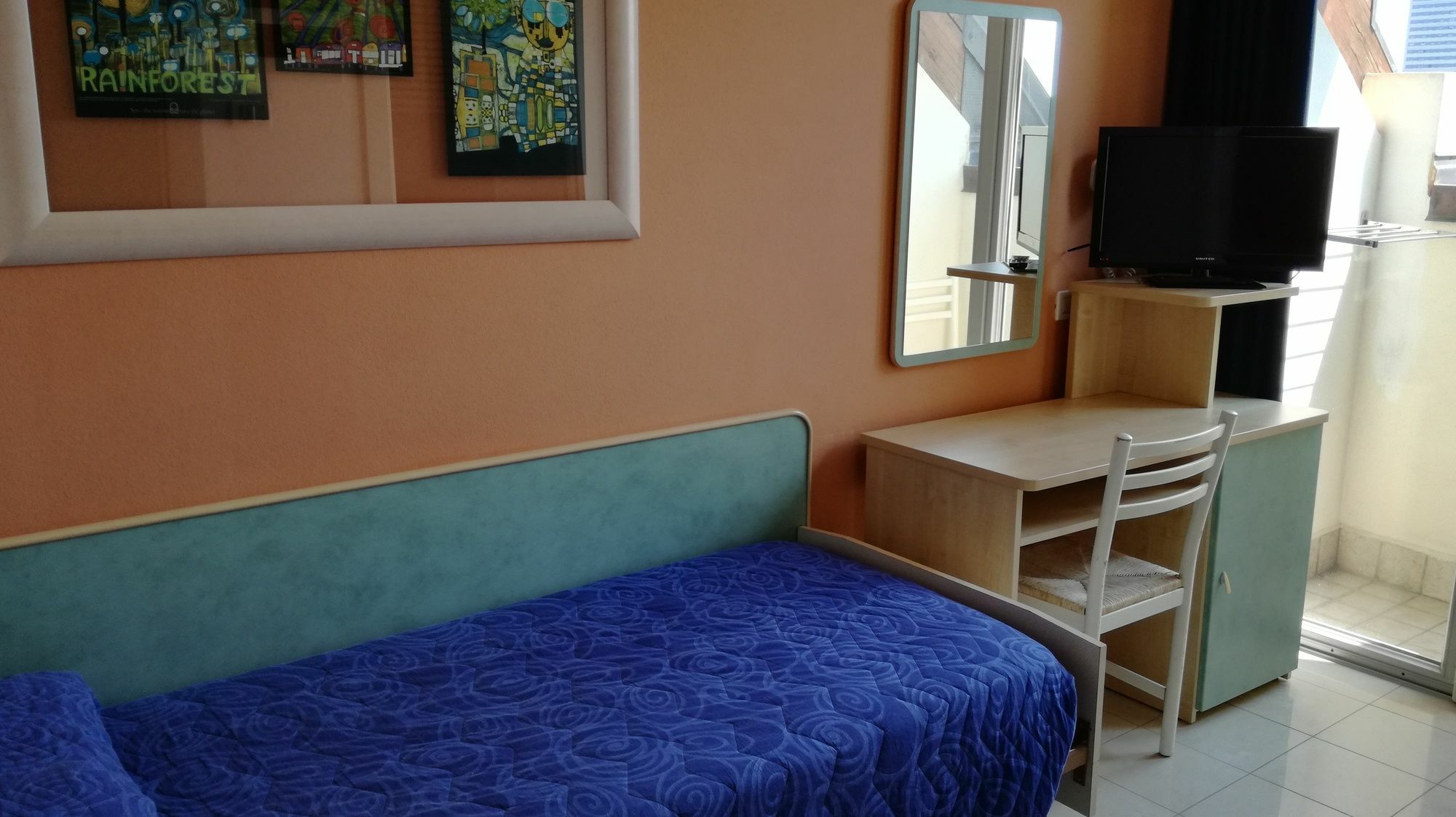 Hotel Sogno Чезенатико Екстериор снимка